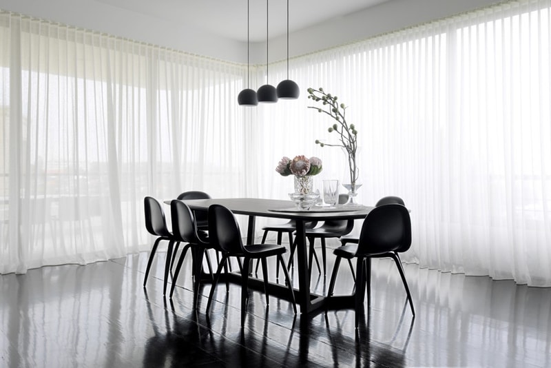 Balcony Over Bronte by Luigi Rosselli Architects