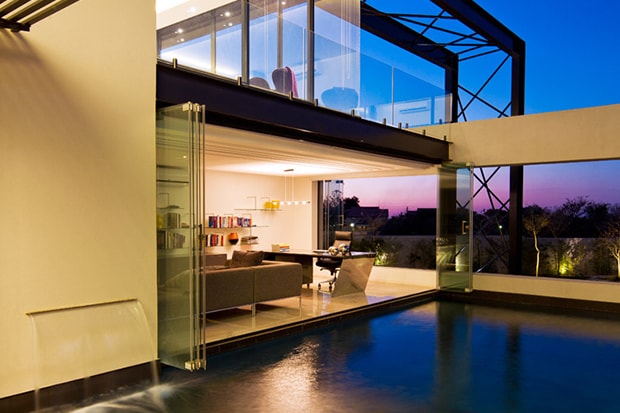 House Ber by Nico Van Der Meulen
