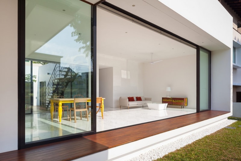 Mandai Courtyard House by Atelier M+A