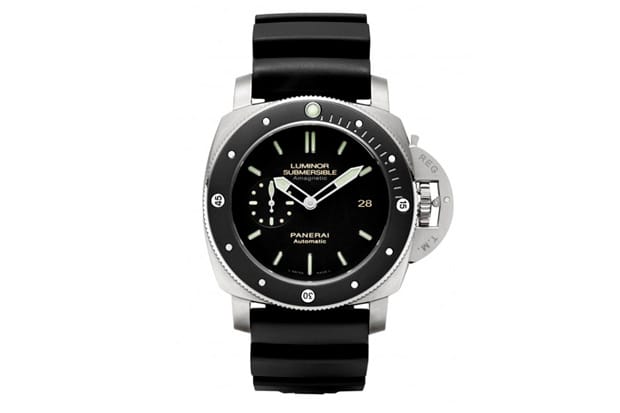 Panerai PAM 389 Luminor Submersible Amagnetic Watch