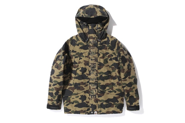 A Bathing Ape 1ST CAMO GORE-TEX SNOW BOARD JACKET