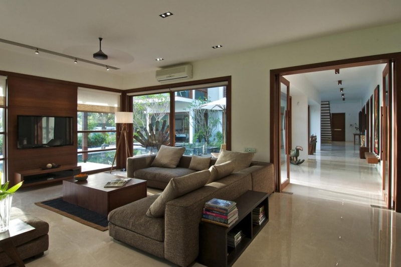 Courtyard House by Hiren Patel Architects