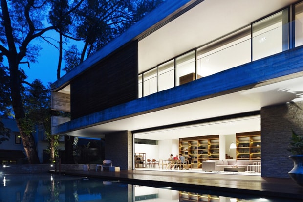 JKC1 House by Ong & Ong 