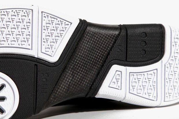 Li-Ning Drops Dwyane Wade's New Signature Shoe