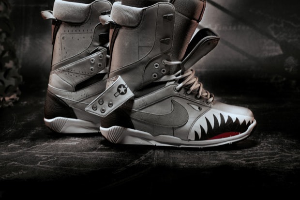 Nike Snowboarding Zoom Danny Kass QS Double Tongue Boot