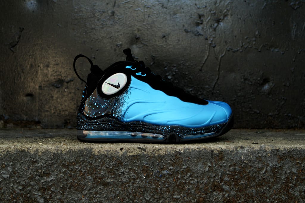 nike total air foamposite max current blue