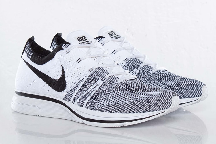 Nike Flyknit Trainer+ Black/White