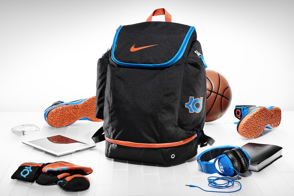 nike backpack kd Basketball BA6019-011 BLACK/MULTI-COLOR/WHITE Specialized compartments store and separate your gear. Nike KD Max Air Backpack