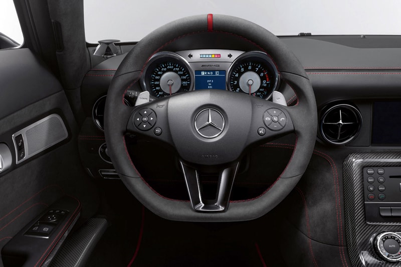 Mercedes-Benz Unveils the 2014MY SLS AMG Black Series