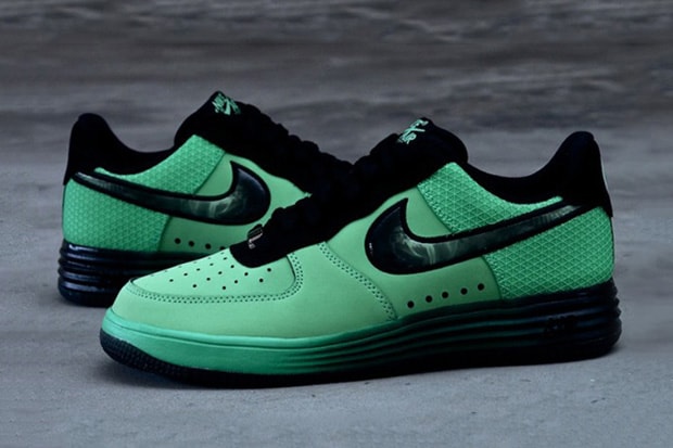Nike Lunar Force 1 "Hero" Pack