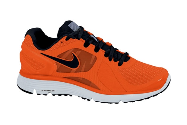 Nike Running 2012 Shield "Bright Crimson" Pack