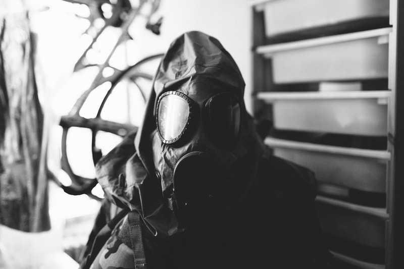 THROUGH THE LENS: trashhand