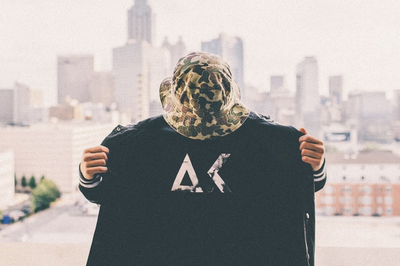 Akomplice 2012 Holiday Lookbook by trashhand