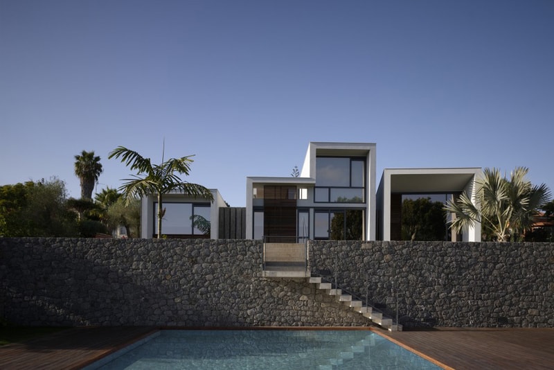 Z House by nred arquitectos