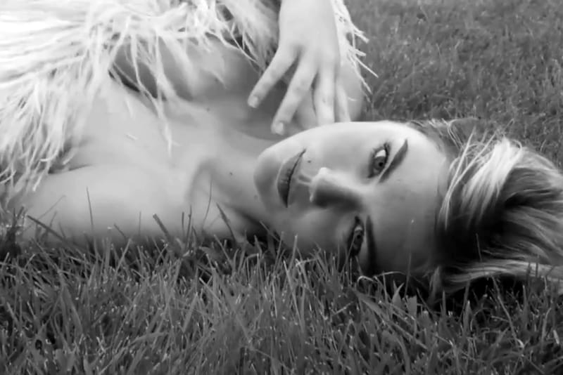 Kate Upton Stars in "It Had To Be You" for Vogue Germany