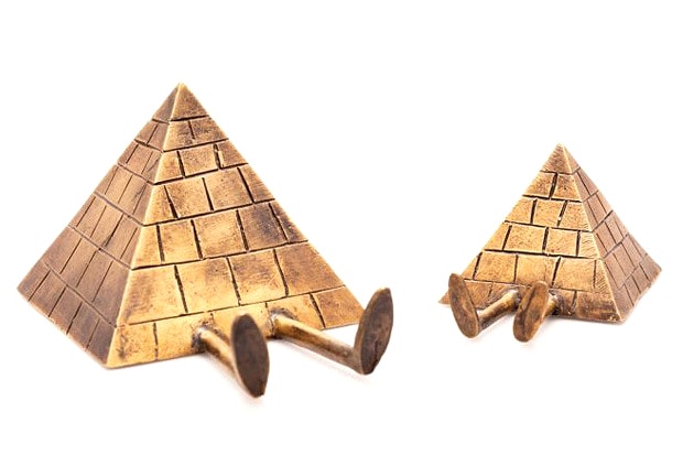 Kevin Lyons x Case Studyo “True & Lulu - The Pyramids” Sculptures