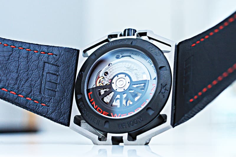Linde Werdelin SpidoLite II Titanium Blue and Red