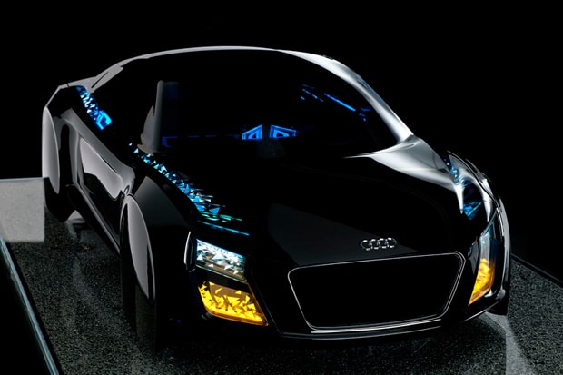 Audi's New Automotive Lighting Technologies Debut at CES 2013 