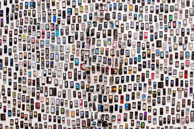 Liu Bolin "Hiding in the City" Exhibition @ Galerie Paris-Beijing