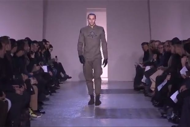 Mugler 2013 Fall/Winter Runway Show featuring G-Dragon's "I Am Mugler"