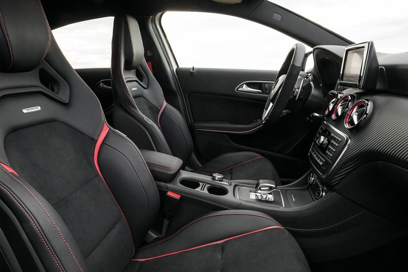 2014 Mercedes-Benz A45 AMG