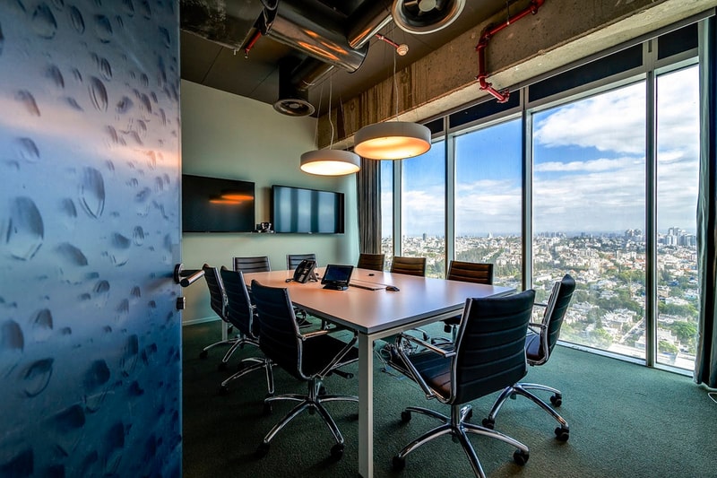A look Inside Google's Tel Aviv Office