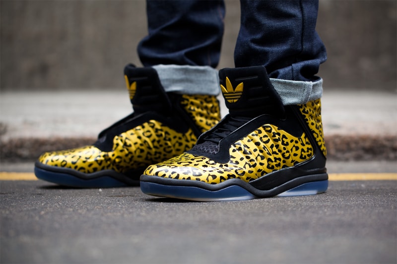 adidas Originals TS Lite AMR "Trophy Hunter" Closer Look
