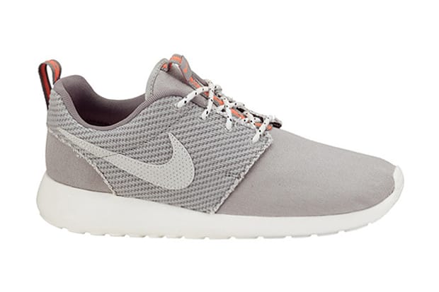 Nike Roshe Run Canvas Grey/Total Crimson