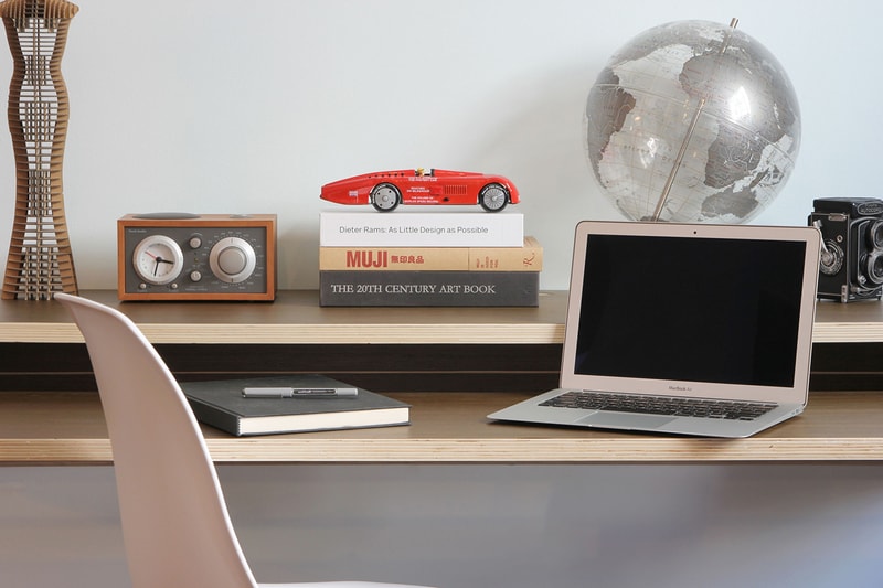 Orange22 Design Lab Minimal Float Wall Desk