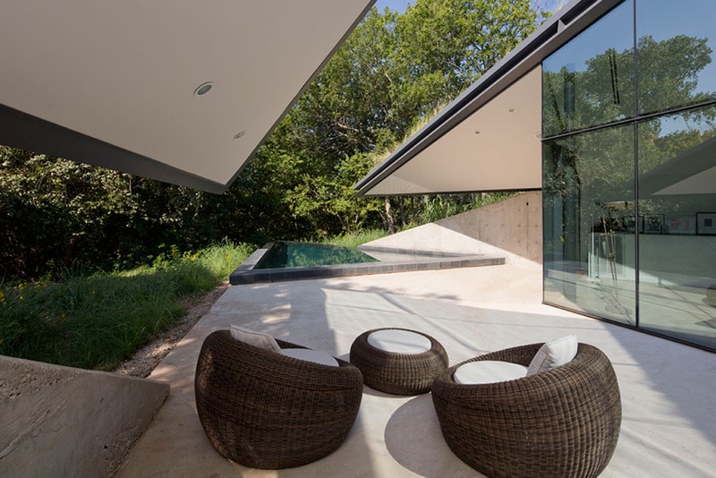 The Edgeland House by Bercy Chen Architecture