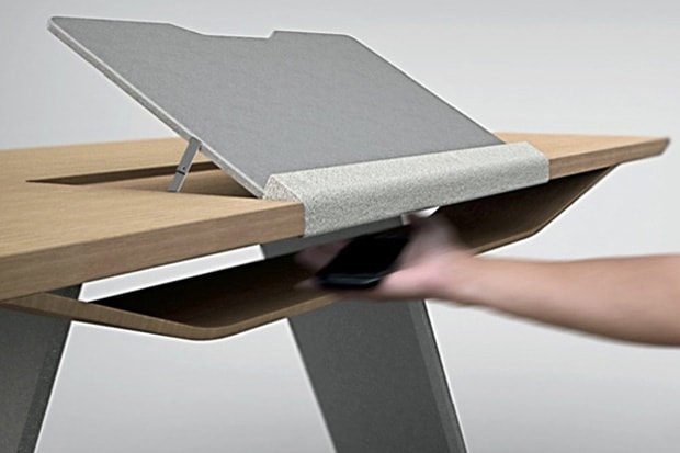Biuro Ergonomic Laptop Desk by Marc Tran