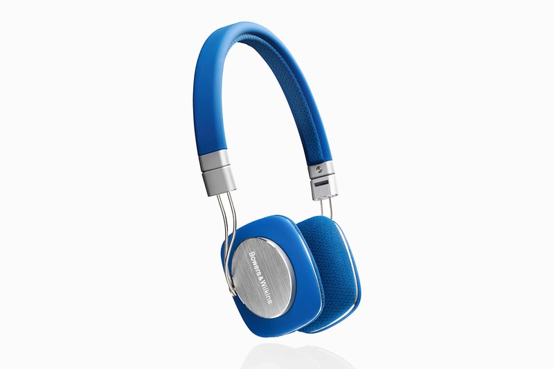 Bowers & Wilkins P3 Headphones in Blue