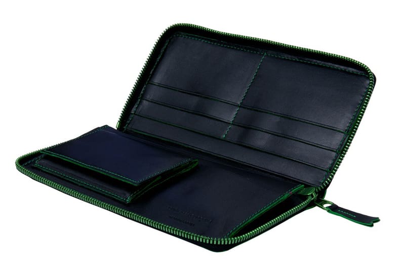 comme des garcons mouth wallet