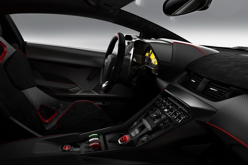 Lamborghini Unveils the $4.7 Million USD Veneno for its 50th Anniversary