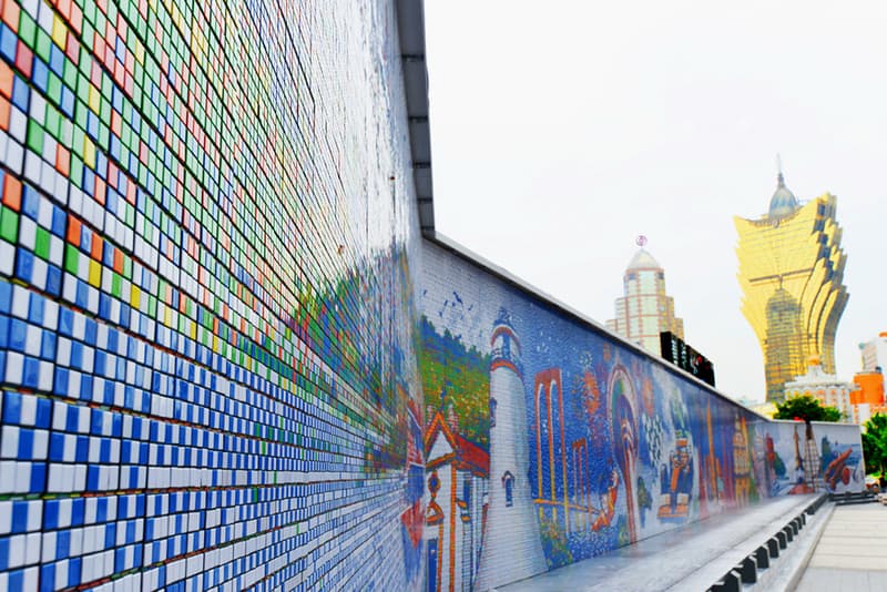 The World’s Largest Rubik’s Cube Mosaic by Cubeworks Studio