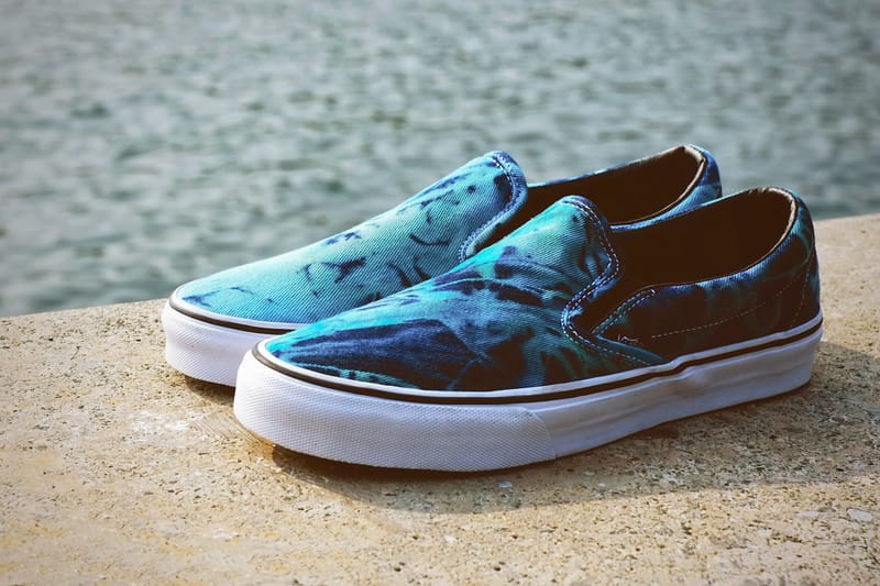Vans 2013 Spring/Summer Classic Slip-On “Tie Dye”