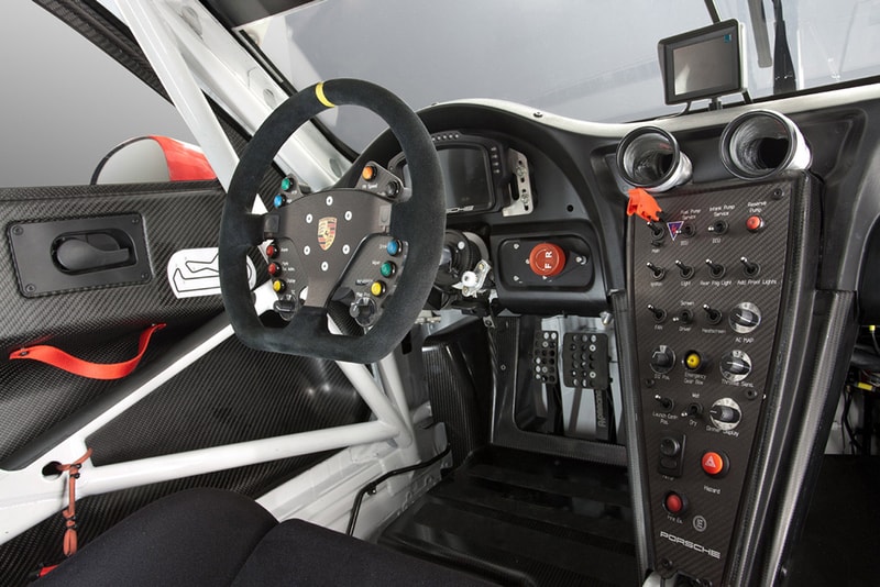 2013 Porsche 911 RSR