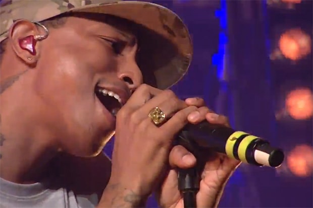 Pharrell Williams Performs Daft Punk Collab "Get Lucky" Live for the First Time