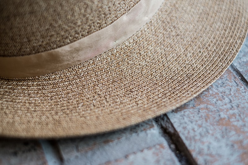 UNDERCOVER x coeur K6H01 Hat