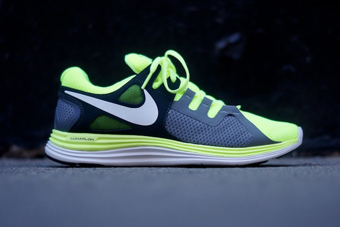 Nike Lunar Flash+ Volt/Anthracite