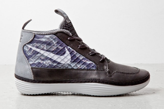 Nike Solarsoft Chukkasin Black/Wolf Grey