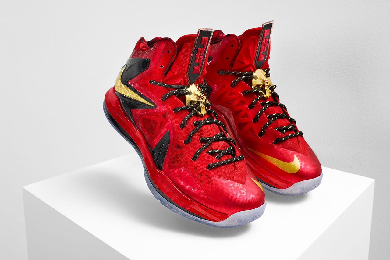 lebron james limited edition nike shoes