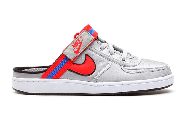 Nike Vandal Clog