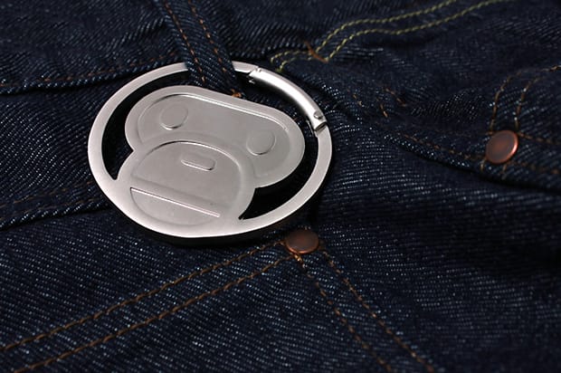 A Bathing Ape BABY MILO KARABINER