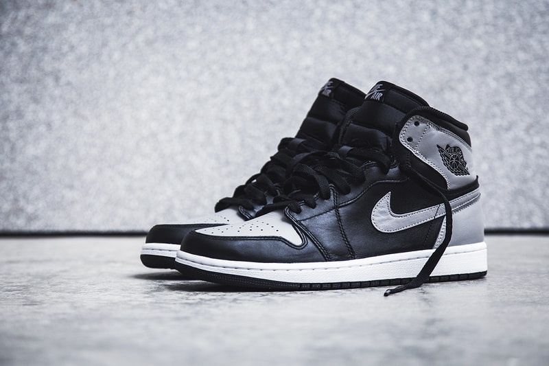 Air Jordan 1 Retro High OG - Black/Soft Grey "Shadow"