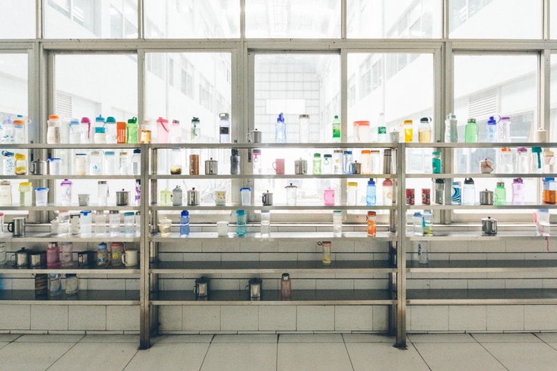 Everlane Presents a Look Into Its Chinese Factories 