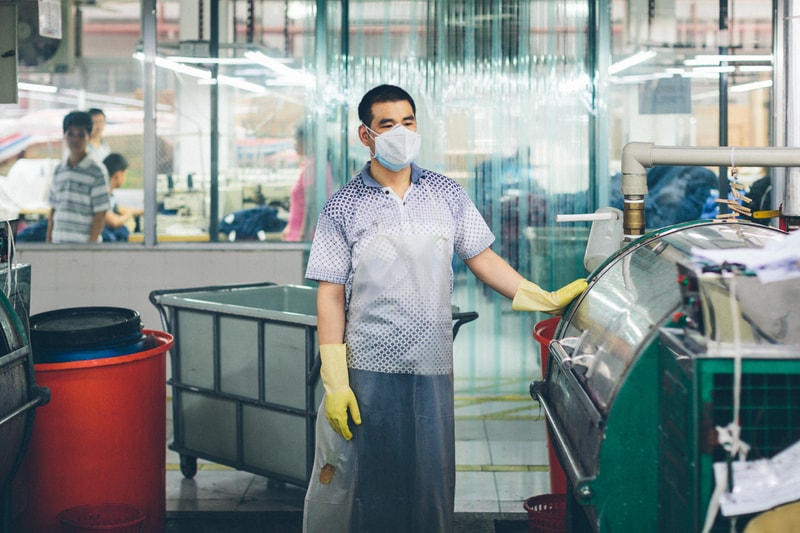 Everlane Presents a Look Into Its Chinese Factories 