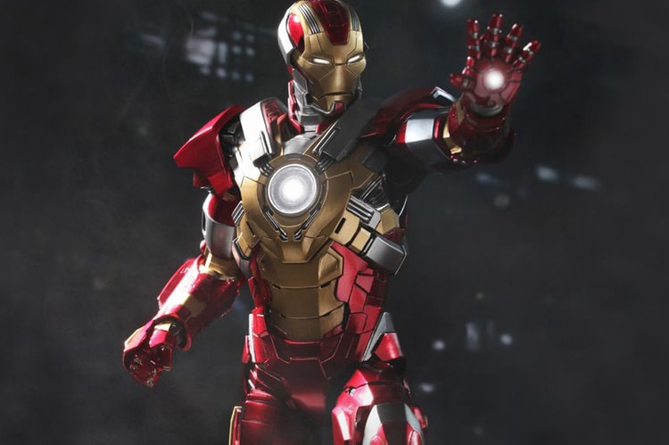 Hot Toys Iron Man 3 "Heartbreaker" Mark XVII Limited Edition Collectible Figure