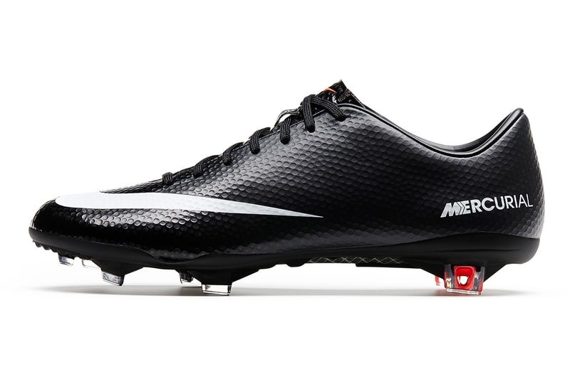 Nike Goes Classic with Black Football Boots