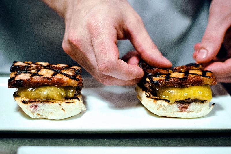 HYPEBEAST Eats... Bun Fights Burgers by Restoration and Posto Pubblico